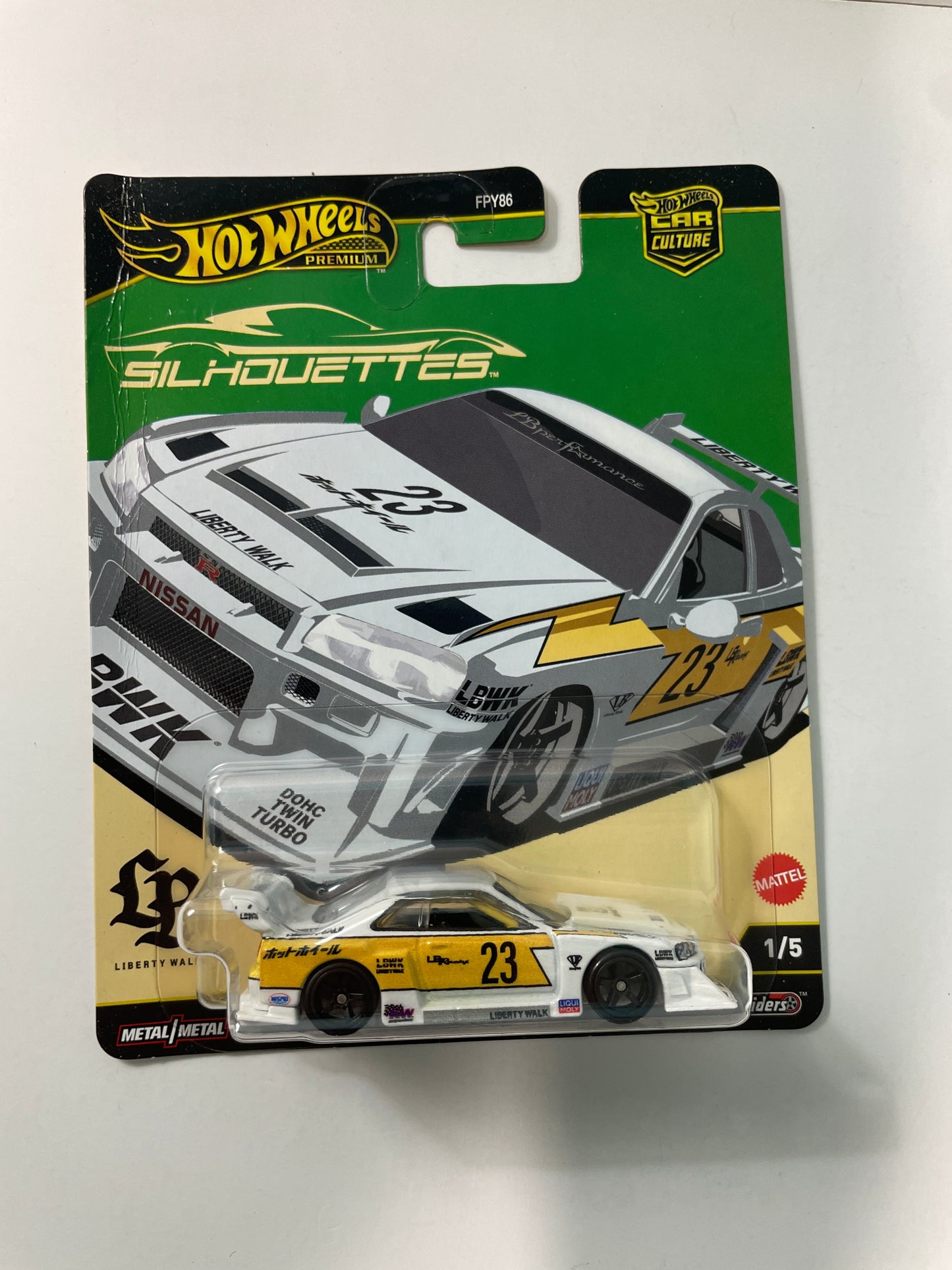 Hot Wheels 1/64 Car Culture Silhouettes LB-ER34 Super Silhouette Nissan Skyline White - Damaged Card