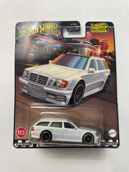 Hot Wheels 1/64 Boulevard Mix Z Mercedes-Benz E 36 AMG White - Damaged Card