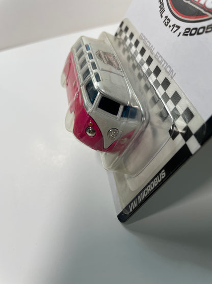 Hot Wheels 1/64 5th Annual Collectors Nationals Convention Chicago Volkswagen Microbus Pink