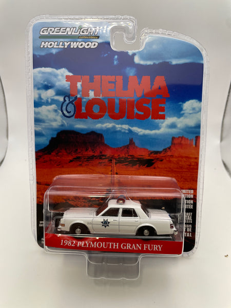 Greenlight 1/64 Hollywood Thelma & Louise 1982 Plymouth Gran Fury White