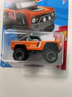 Hot Wheels 1/64 Custom Ford Bronco Orange