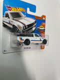 Hot Wheels 1/64 Datsun 620 Short Card White - Damaged Card