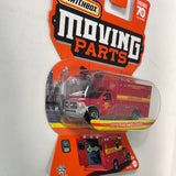 Matchbox 1/64 Moving Parts 2019 Ram Ambulance Red