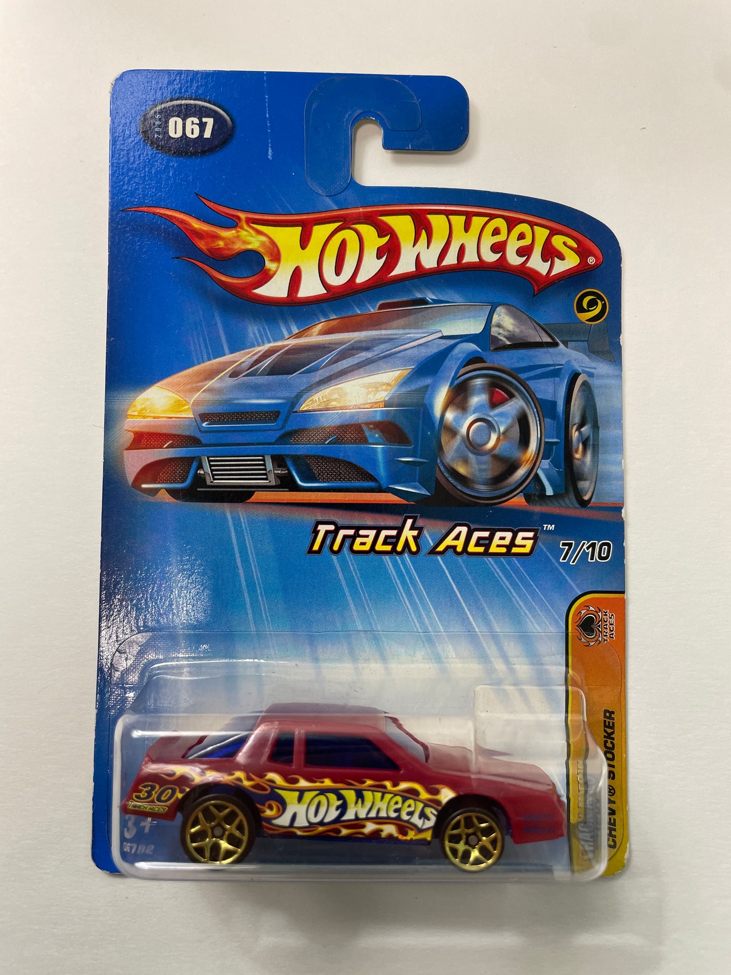 Hot Wheels 1/64 Chevy Stocker Red - Damaged Box