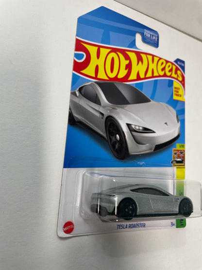 Hot Wheels 1/64 Tesla Roadster Silver