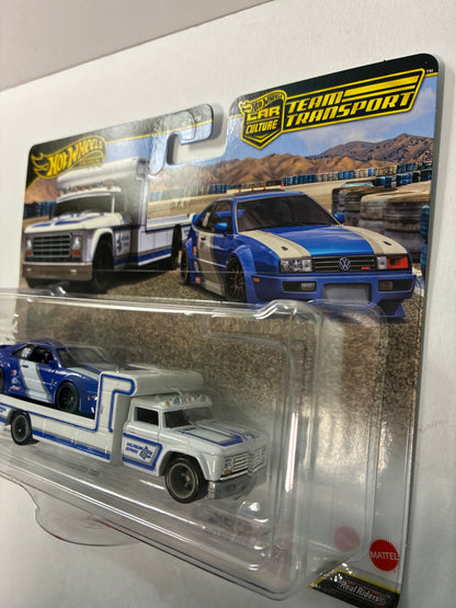 Hot Wheels 1/64 Car Culture Team Transport 2026 Mix L Volkswagen Corrado VR6 & Retro RIG/ Camion White & Blue - JHX95