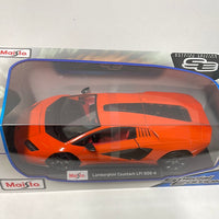 1/18 Maisto Lamborghini Countach LPI 800-4 Orange