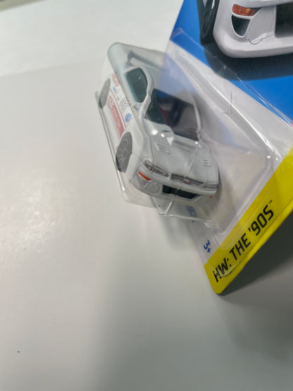 Hot Wheels 1/64 ‘98 Subaru Impreza 22B-STI Version White & Red - Damaged Box