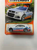 Matchbox 1/64 Holden VF Commodore SSV White