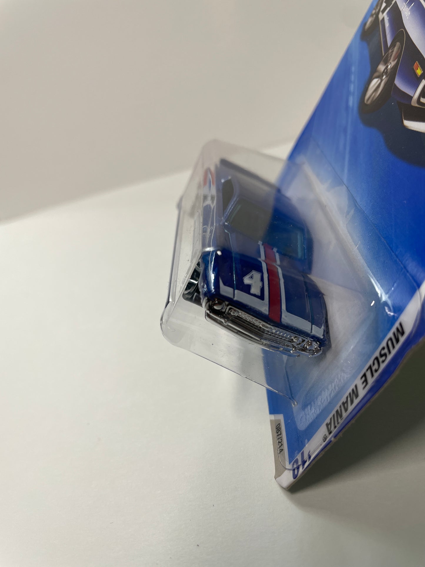 Hot Wheels 1/64 AMC Javelin AMX Blue - Damaged Box