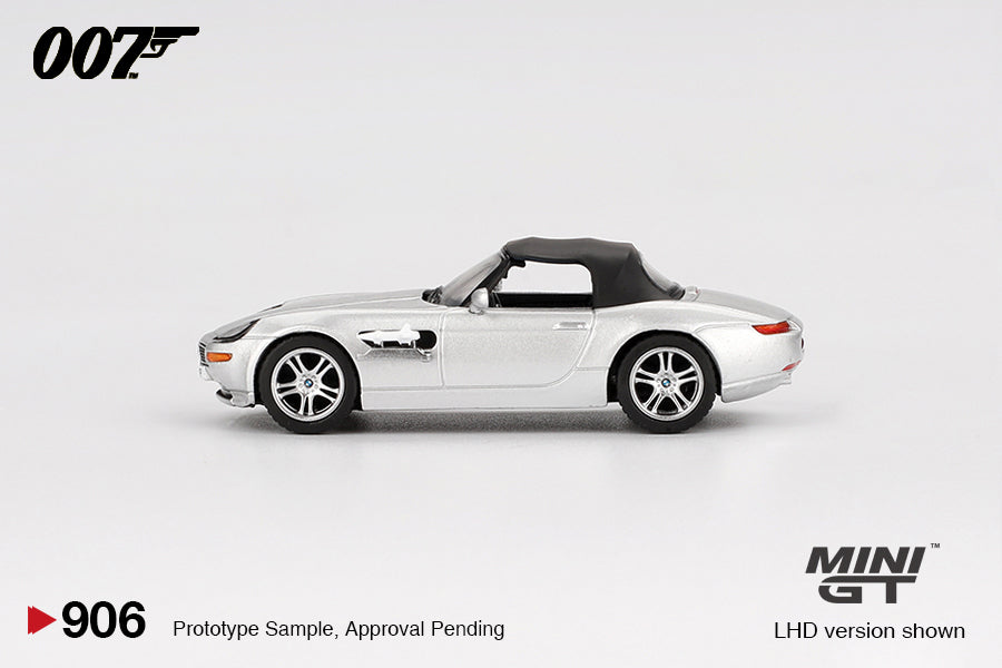 Mini GT 1/64 BMW Z8 "The World Is Not Enough" Silver - MGT00906-007E