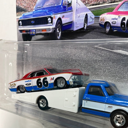 Hot Wheels 1/64 Car Culture Team Transport ‘66 Chevelle  & ‘72 Chevy Ramp Truck Blue & Red