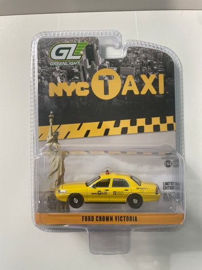 Greenlight 1/64 NYC Taxi Ford Crown Victoria Yellow