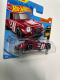 Hot Wheels 1/64 Fairlady 2000 Short Card Red - Damaged Card