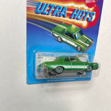 Hot Wheels 1/64 Ultra Hots ‘64 Dodge 330 Green