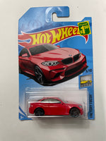 Hot Wheels 1/64 2016 BMW M2 Red - Damaged Card