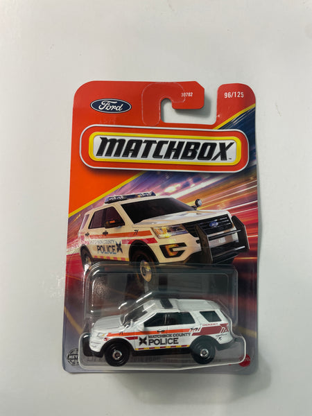 Matchbox 1/64 2016 Ford Interceptor Utility Police Emergency White - Damaged Card