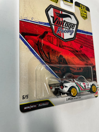 Hot Wheels 1/64 Car Culture 2026 Mix T Vintage Racing Lancia Stratos White - JKF26