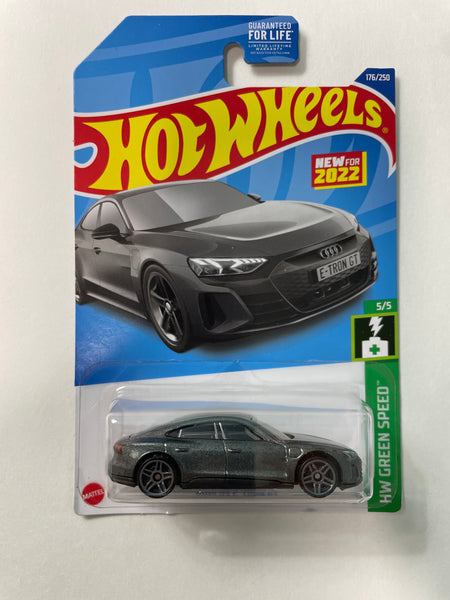 Hot Wheels 1/64 Audi RS E-Tron GT Black - Damaged Card