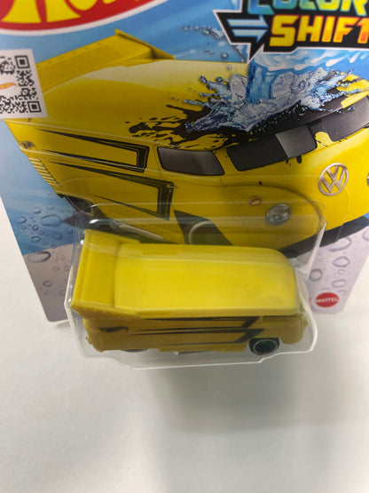 Hot Wheels 1/64 Color Shifters Volkswagen Drag Bus Yellow