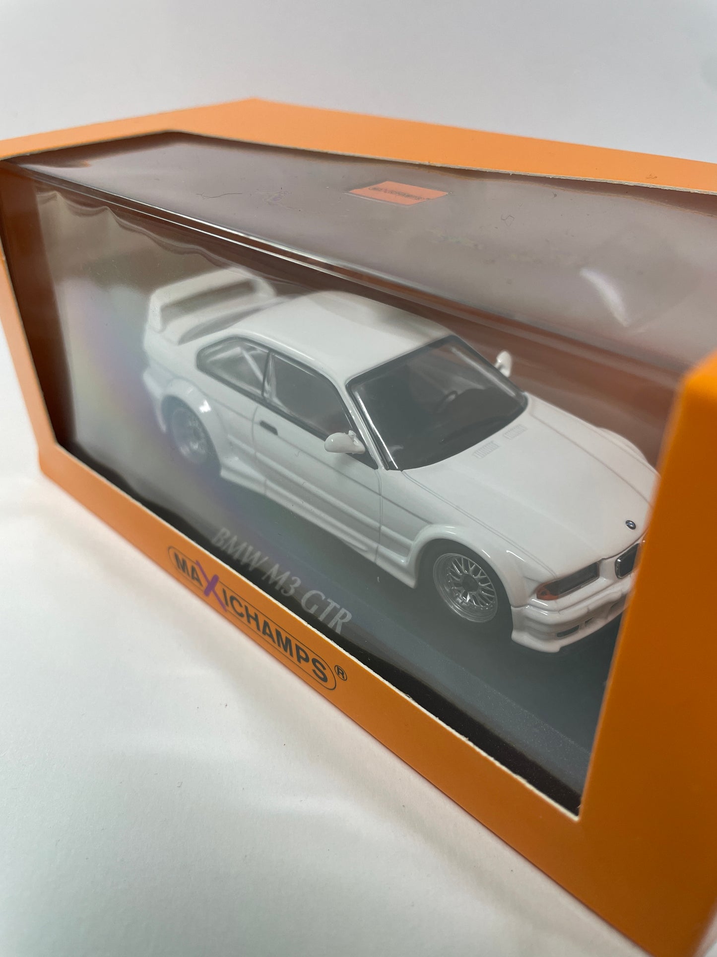 Maxichamps 1/43 BMW M3 GTR (E36) 1993 White