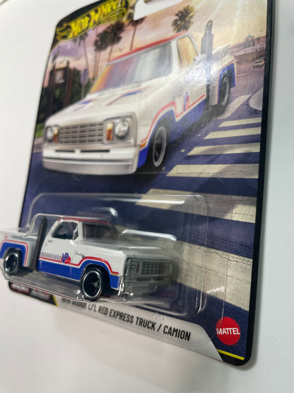Hot Wheels 1/64 2026 Boulevard Mix F 1978 Dodge Li'L Express Truck/ Camion White & Blue - JHW27 - Damaged Box