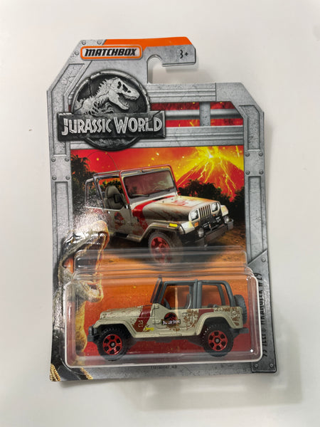 Matchbox 1/64 Jurassic World ‘93 Jeep Wrangler #29 Beige