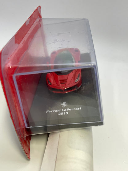 Centauria 1/64 Ferrari LaFerrari 2013 Red