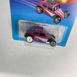 Hot Wheels 1/64 Ultra Hots Custom Volkswagen Beetle Pink - Damaged Card