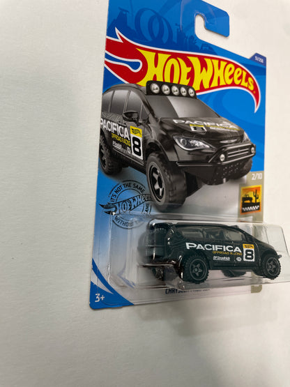 Hot Wheels 1/64 Chrysler Pacifica Black - Damaged Box