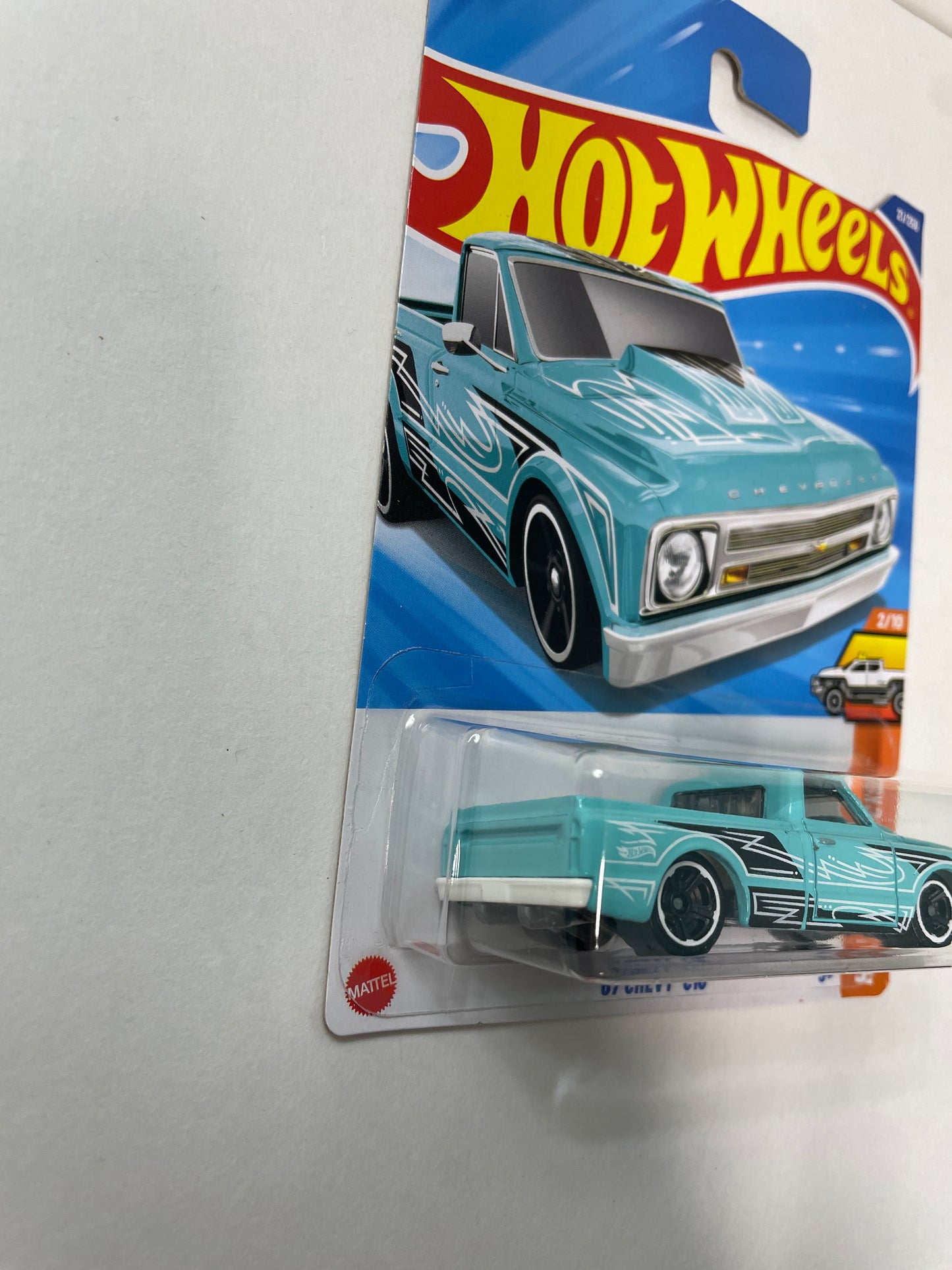 Hot Wheels 1/64 ‘67 Chevy C10 Teal - Damaged Box