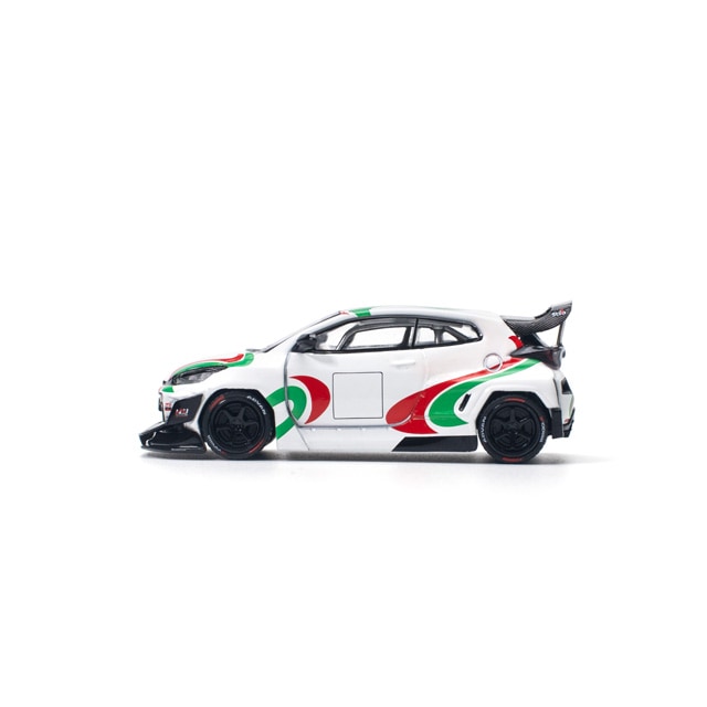 Pop Race 1/64 Toyota Pandem Gr Yaris Rally Livery White - PR64-136