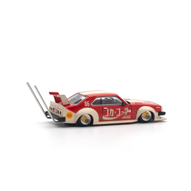 Pop Race x Tiny 1/64 Coca Cola Nissan Skyline C210 Kaido Racer (BOSOZOKU STYLE) Red - Pr64-0135