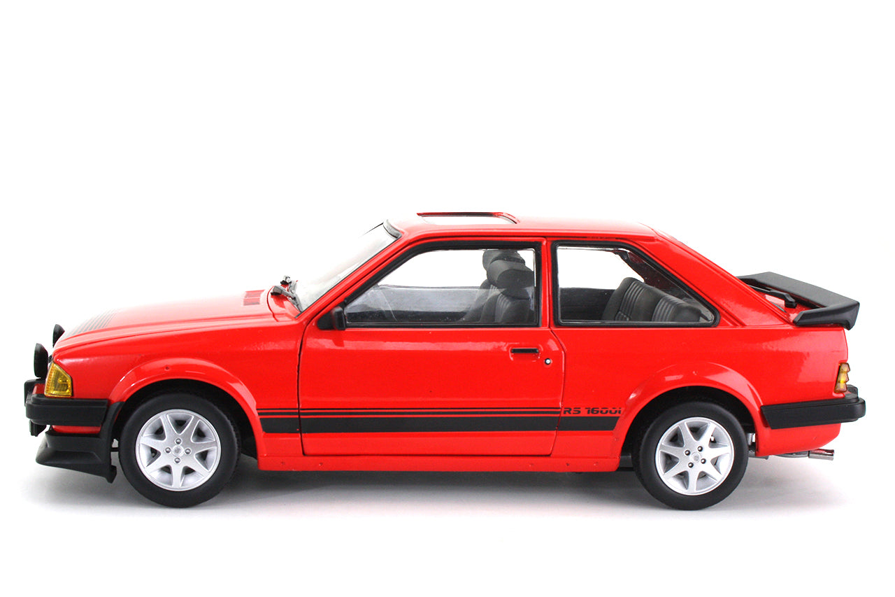 1/18 Sunstar 1984 Ford Escort RS1600i – Sunburst Red (RHD)