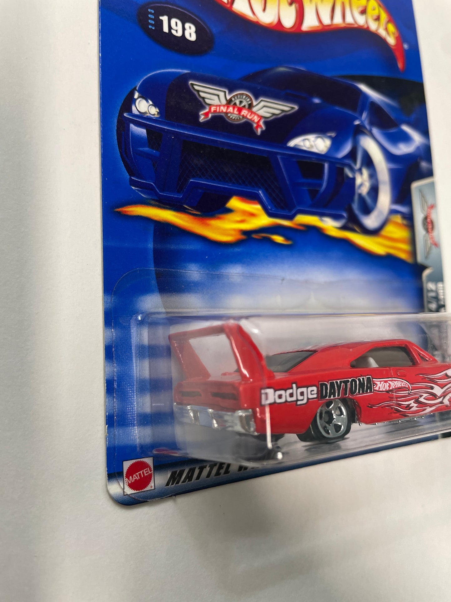 Hot Wheels 1/64 Dodge Charger Daytona 1969 Red