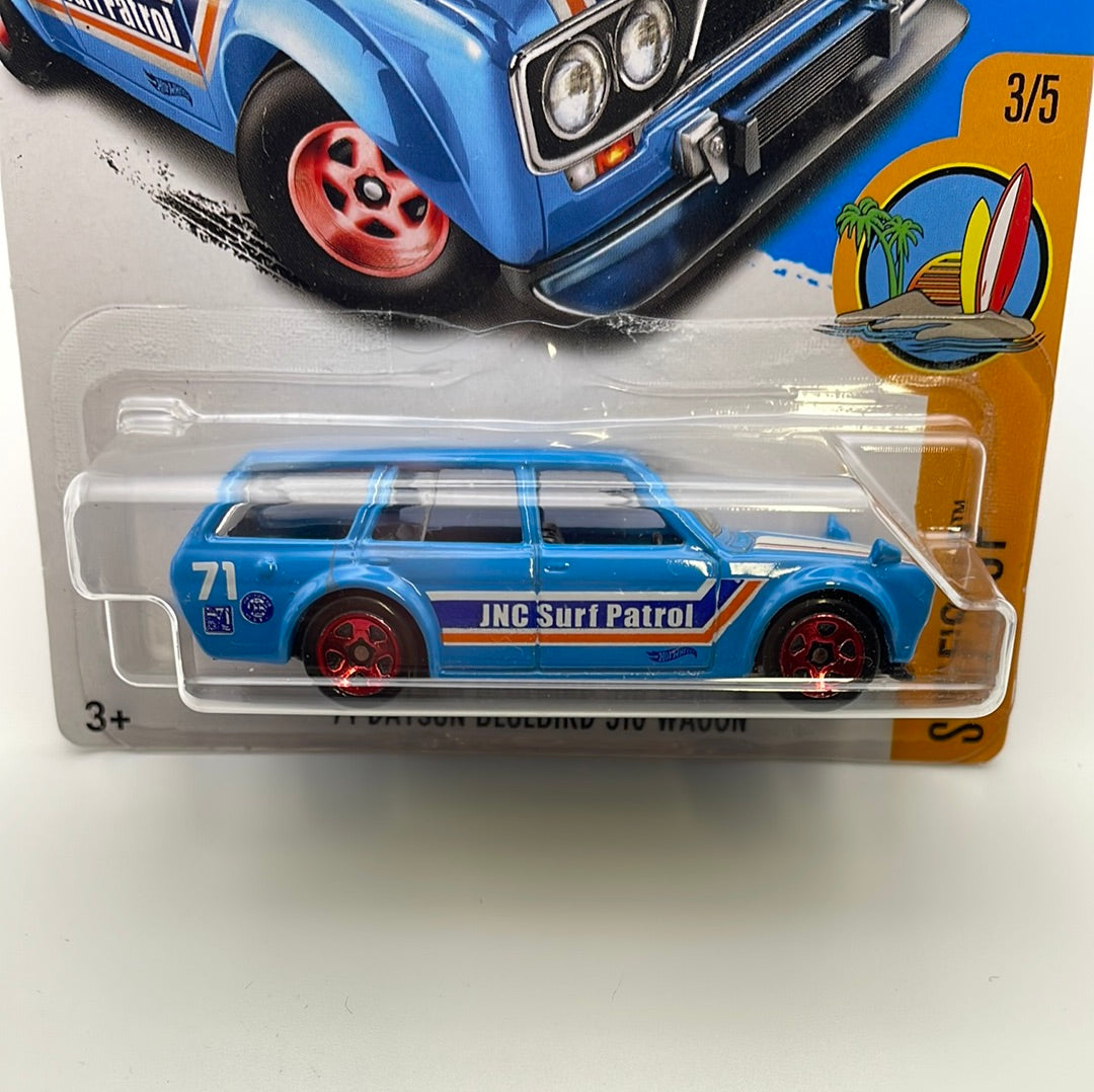 Hot Wheels 1/64 ‘71 Datsun Bluebird 510 Wagon Blue