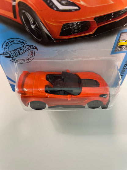 Hot Wheels 1/64 ‘19 Corvette ZR1 Convertible Orange