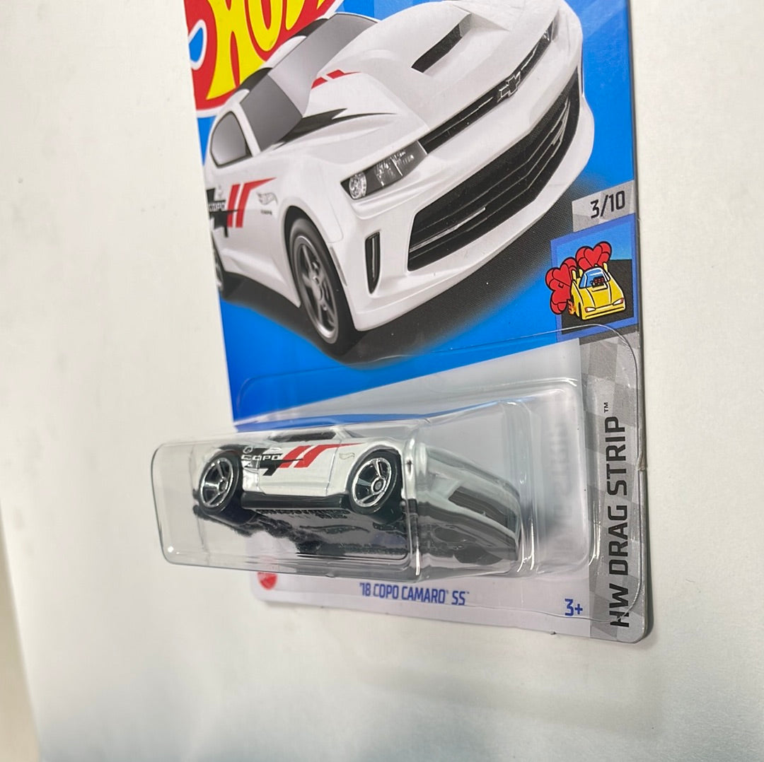 Hot Wheels 1/64 ‘18 Copo Camaro SS White