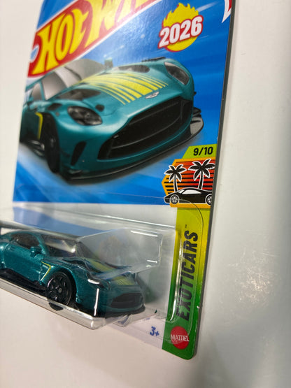 Hot Wheels 1/64 2024 Aston Martin Vantage GT3 Teal