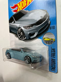 Hot Wheels 1/64 BMW M4 Blue - Damaged Card