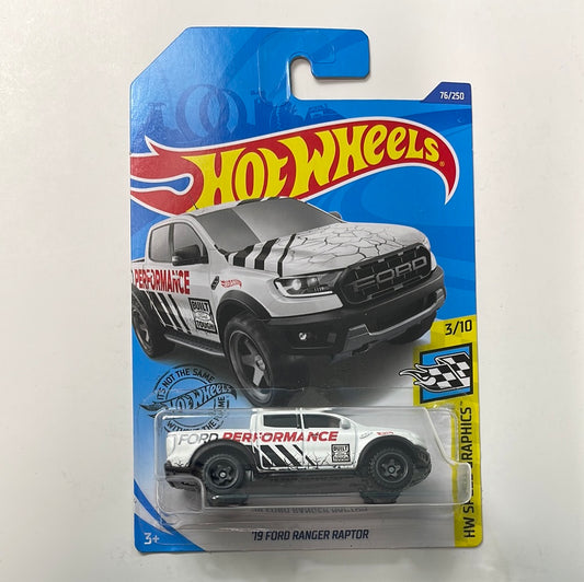 Hot Wheels 1/64 ‘19 Ford Ranger Raptor White