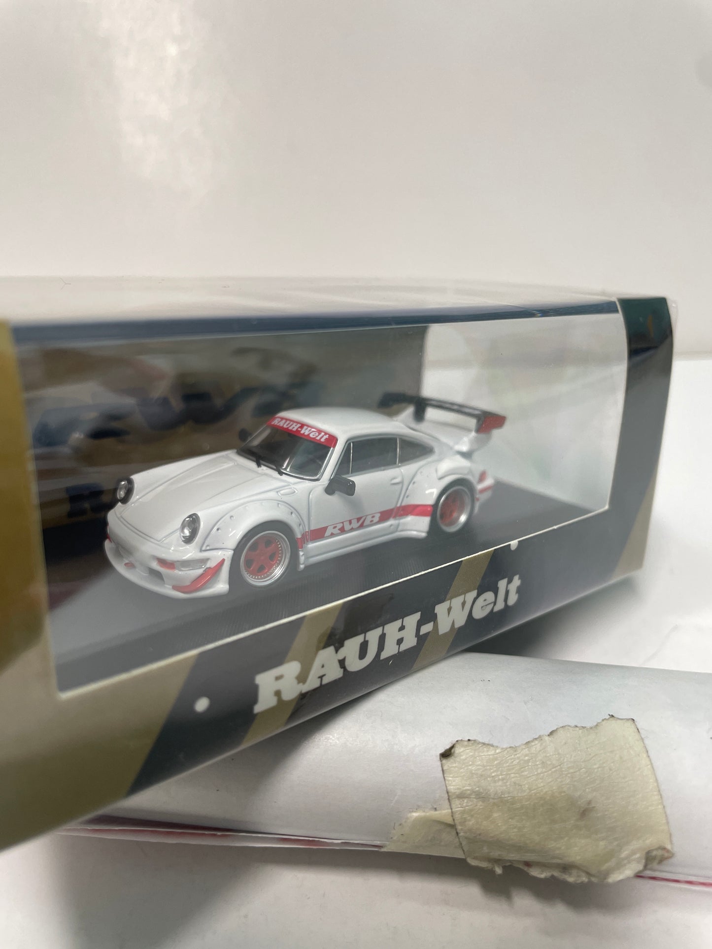 Star Model 1/64 Porsche RWB 964 White w/ Red Rims