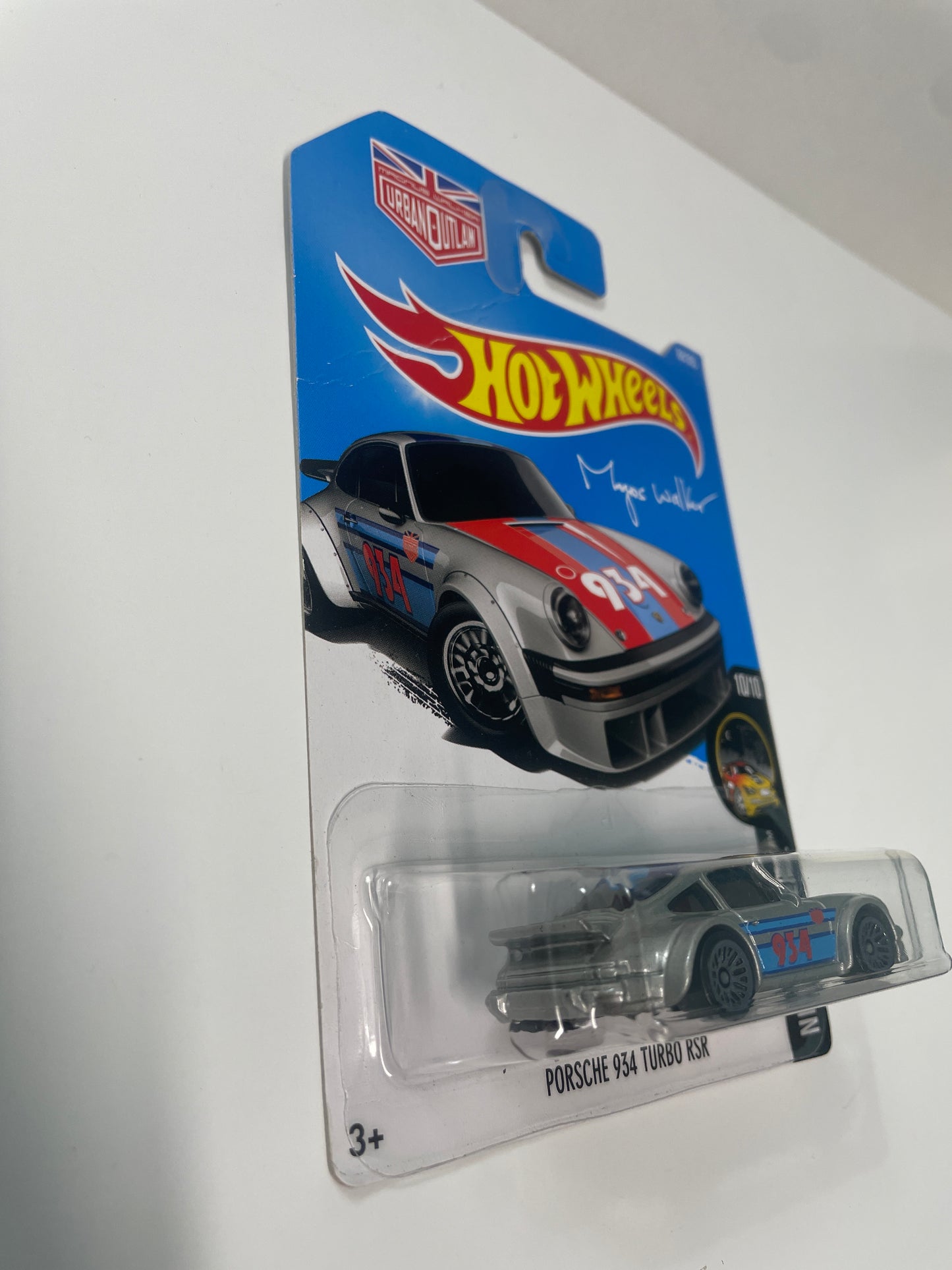 Hot Wheels 1/64 Porsche 934 Turbo RSR Silver - Damaged Box