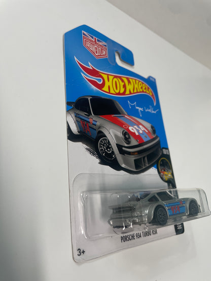 Hot Wheels 1/64 Porsche 934 Turbo RSR Silver - Damaged Box