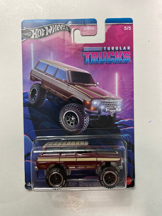 Hot Wheels 1/64 Tubular Trucks 1988 Jeep Wagoneer Red - Damaged Card