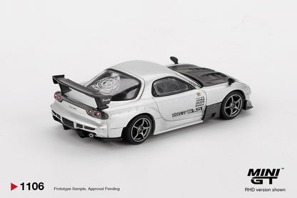 Mini GT 1/64 Mazda RX-7 RE-Amemiya Silver Metallic - MGT01106
