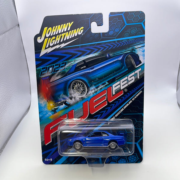 Johnny Lightning 1/64 2023 Fuel Fest 2002 Nissan Skyline GT-R (BNR34) Blue