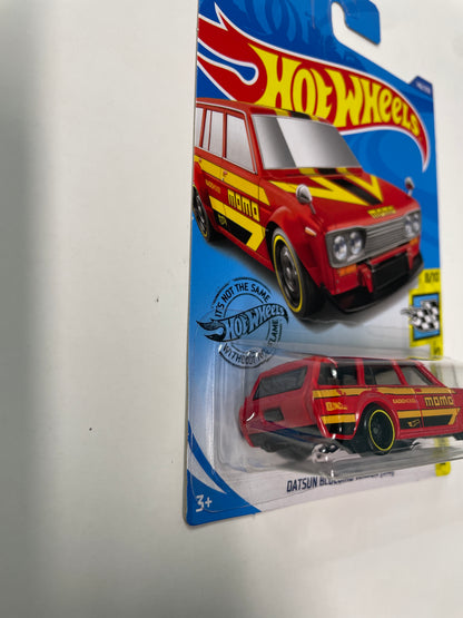 Hot Wheels 1/64 Datsun Bluebird wagon 510 Momo Red - Damaged Box