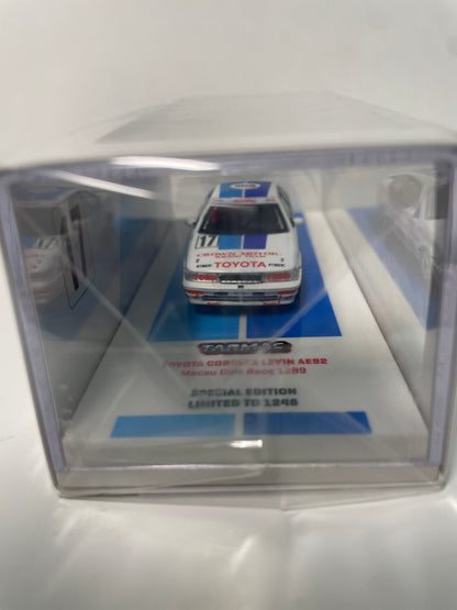 Tarmac Work 1/64 #17 Toyota Corolla Levin AE92  Macau Guia Race 1989 White & Blue Hobby64  - T64-036-89MGP17