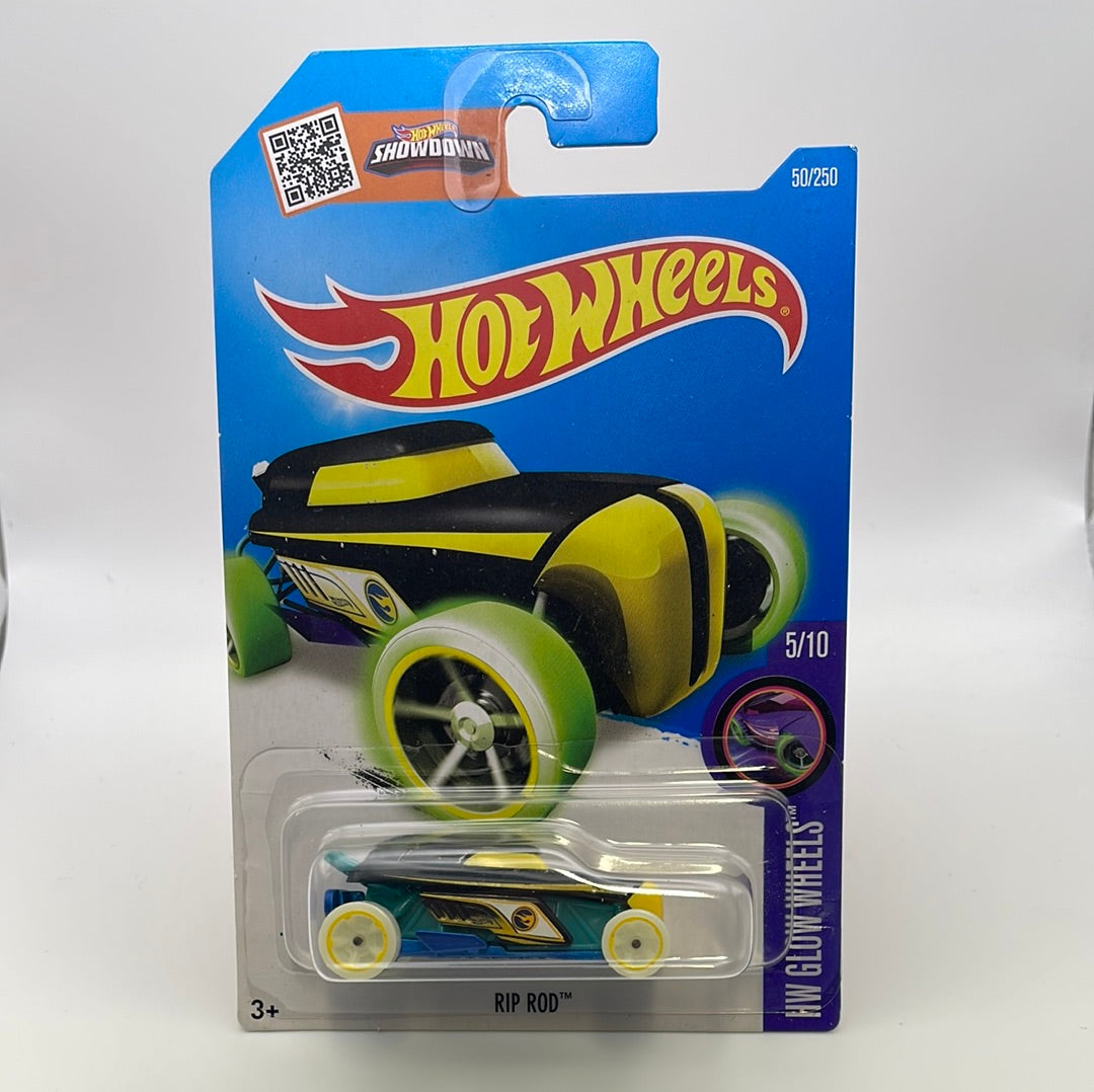 Hot Wheels 1/64 Treasure Hunt Rip Rod Black & Blue